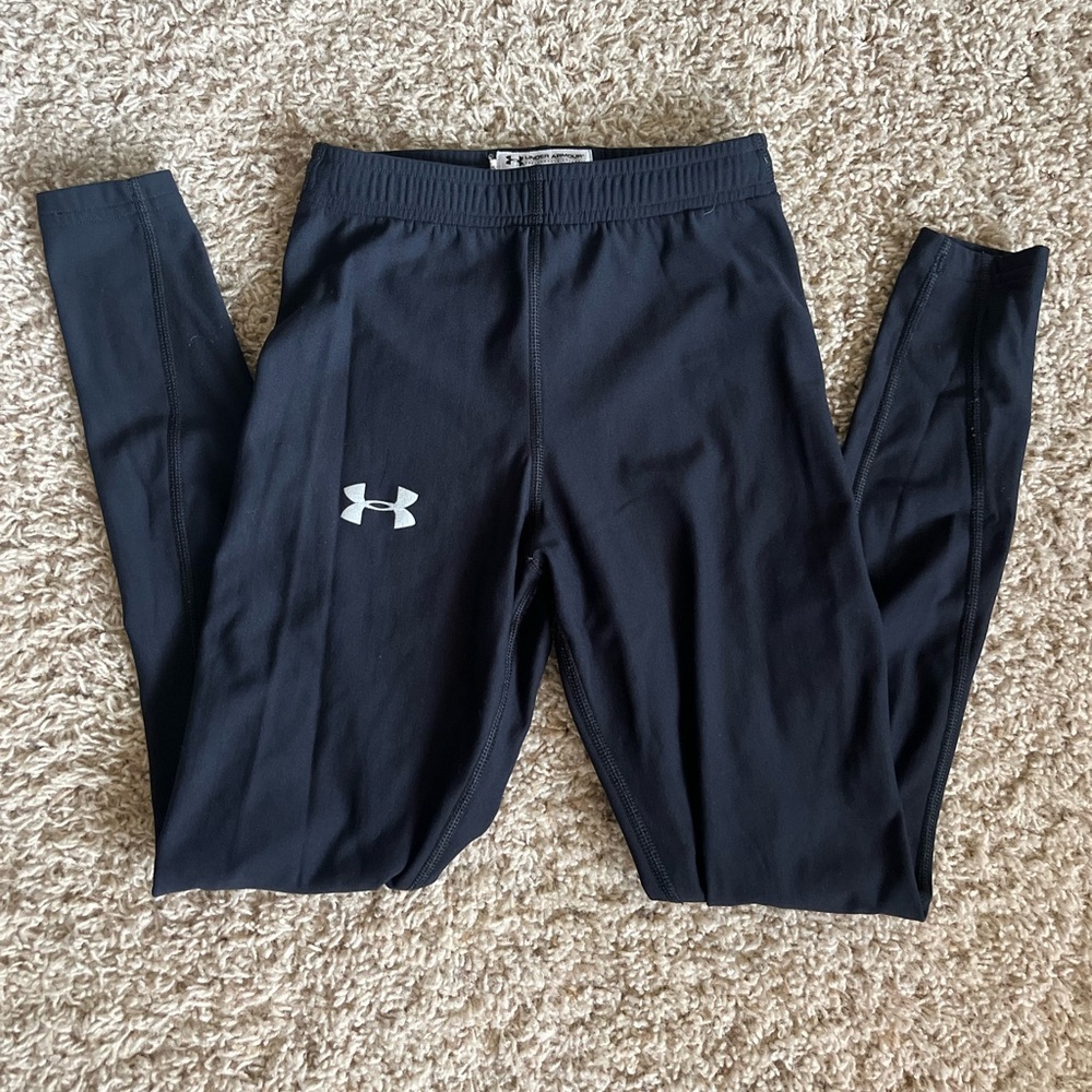 Under Armour Cold Gear.  Adult Small.  Black